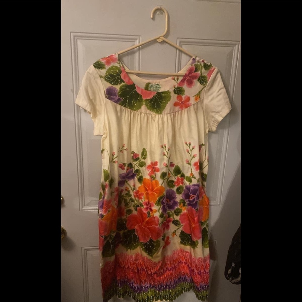 Vintage 1960’s all cotton Ui-Maika frock.